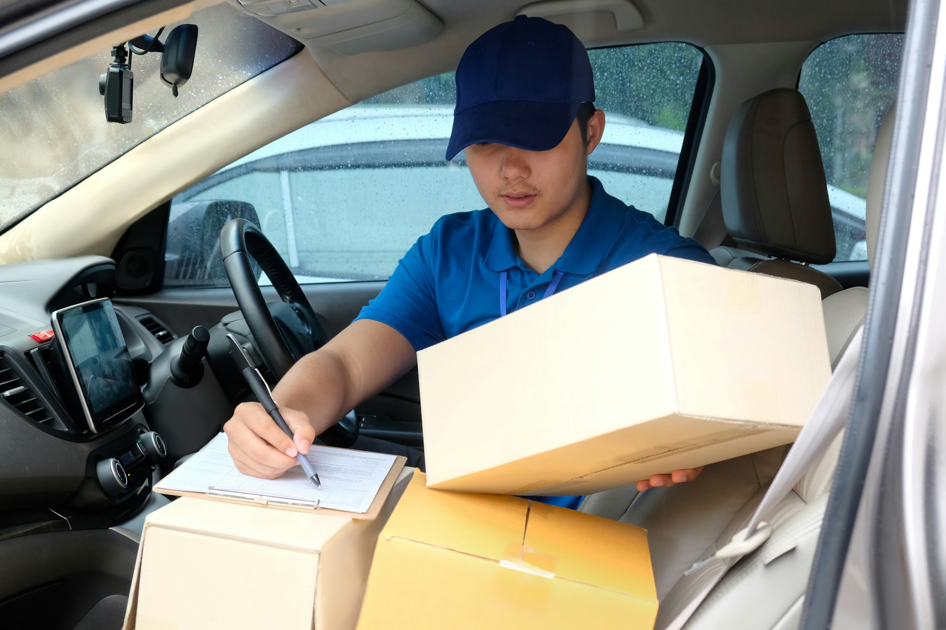Courier