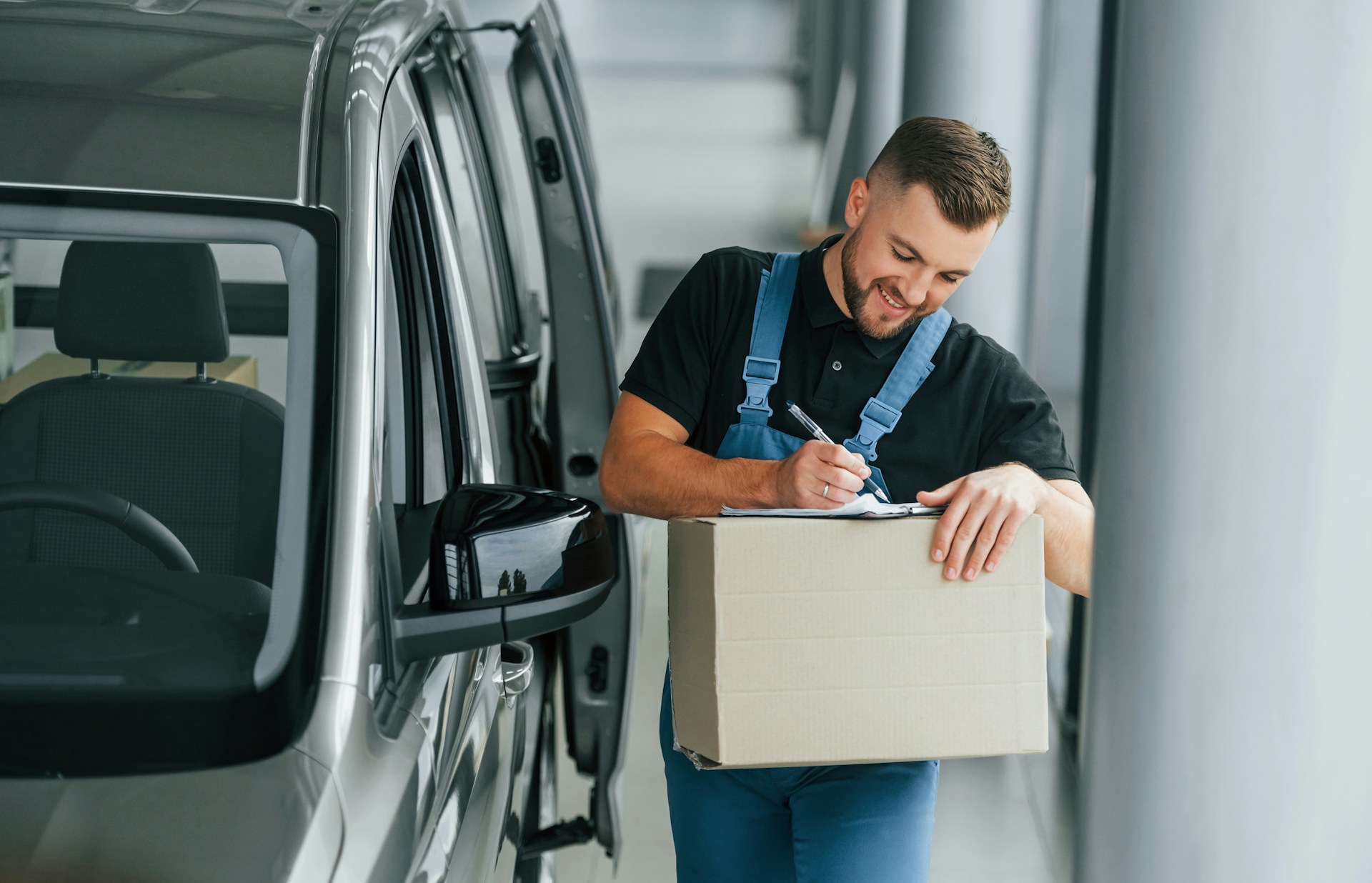 Courier Driver